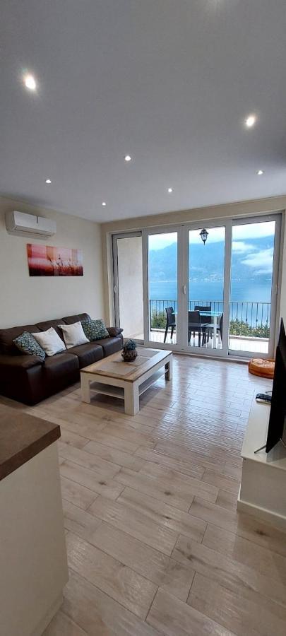 Bay Of Kotor View Apartment With Pool Prcanj Bagian luar foto